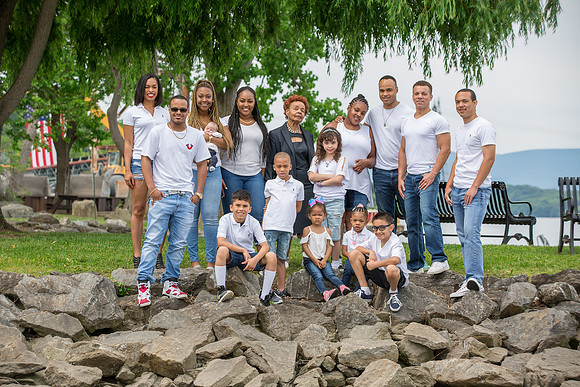 Family Portraits_0084