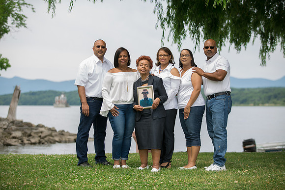 Family Portraits_0089