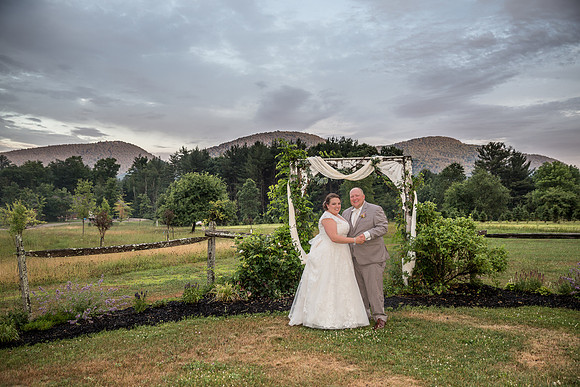 31-Wood Wedding_1139