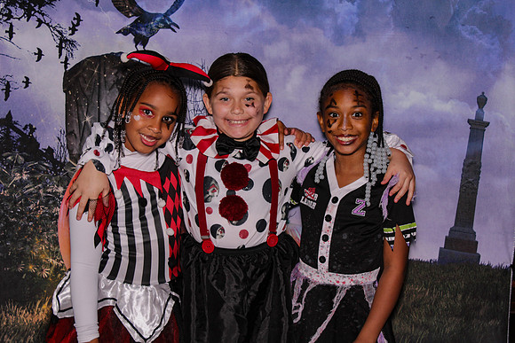Hudson Halloween Photobooth_0008