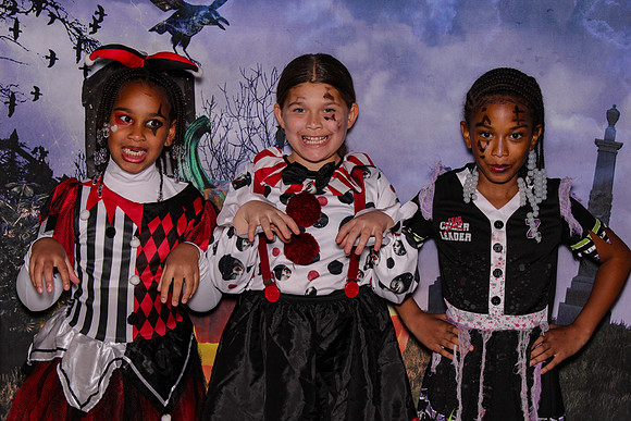 Hudson Halloween Photobooth_0010