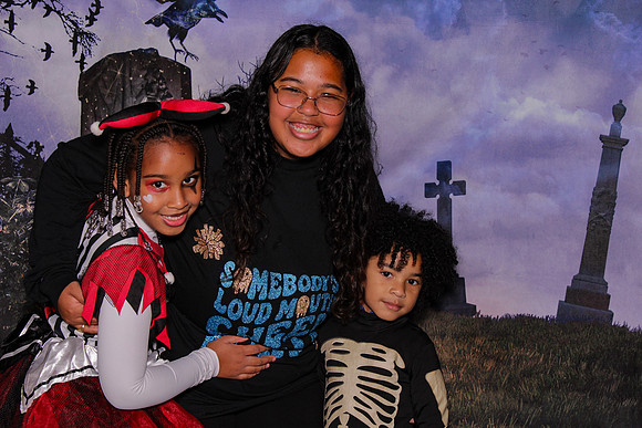 Hudson Halloween Photobooth_0014