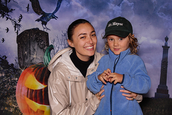 Hudson Halloween Photobooth_0019
