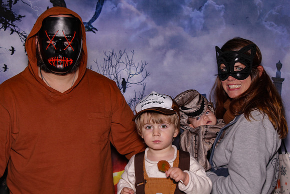 Hudson Halloween Photobooth_0026