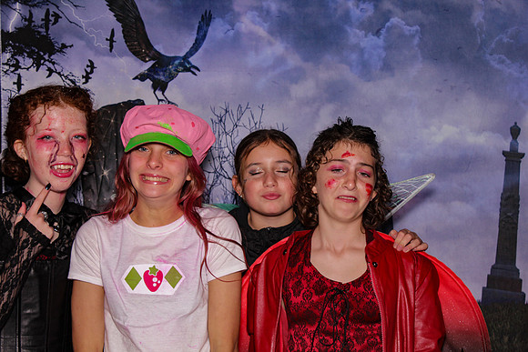 Hudson Halloween Photobooth_0060