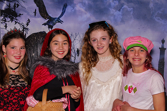 Hudson Halloween Photobooth_0062