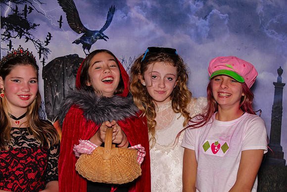 Hudson Halloween Photobooth_0063
