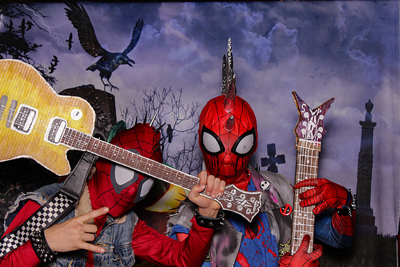 Hudson Halloween Photobooth_0078