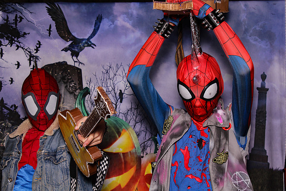 Hudson Halloween Photobooth_0079