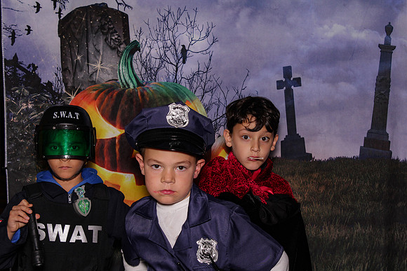 Hudson Halloween Photobooth_0101