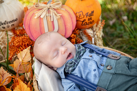 Dean Newborn Portraits_0002