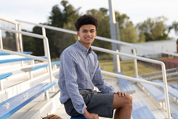 Isaiah Maines_0016