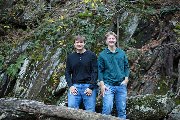 Brothers Peck_0007