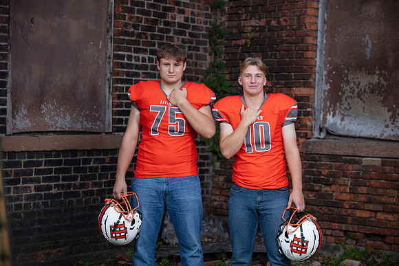 Brothers Peck_0016