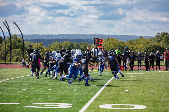 Hawks Pop Warner_0125