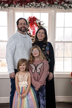 Family Portraits_0050