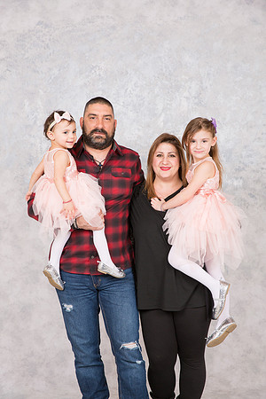 Family Portraits_0104