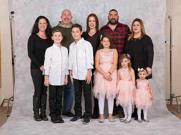 Family Portraits_0032