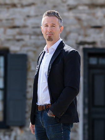 CorcoranCountryLiving_OfficeLocation_SBerkamp_Portrait