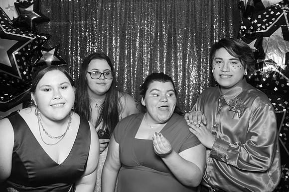 Greenville Prom 2022 Booth_0226