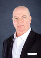 Metzwood headshot portrait_0053