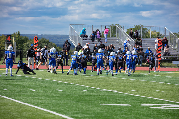 Hawks Pop Warner_0021