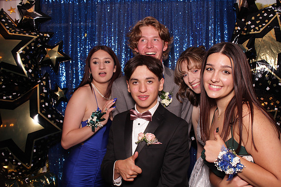 Greenville Prom 2022 Booth_0186