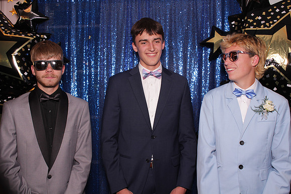 Greenville Prom 2022 Booth_0014