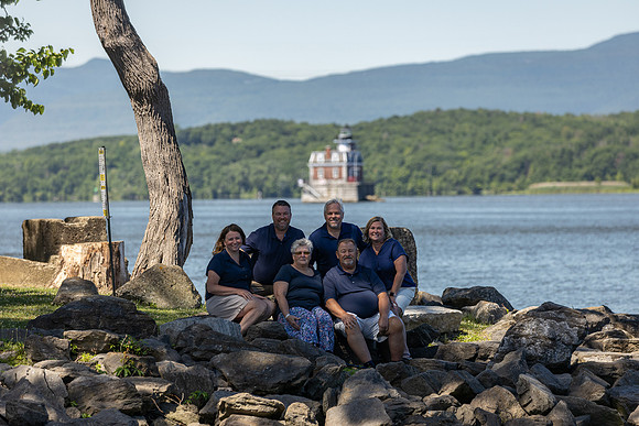 Family Portraits_0059