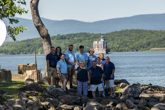 Family Portraits_0054
