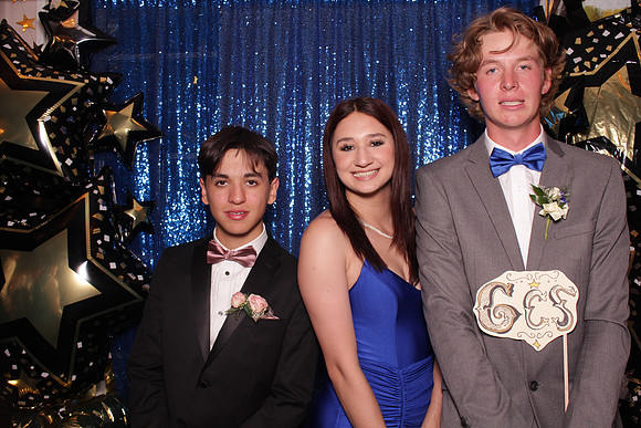 Greenville Prom 2022 Booth_0183