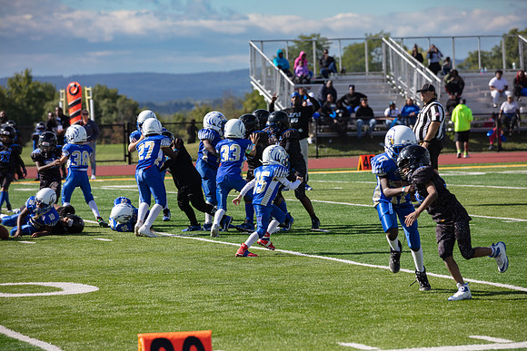 Hawks Pop Warner_0190