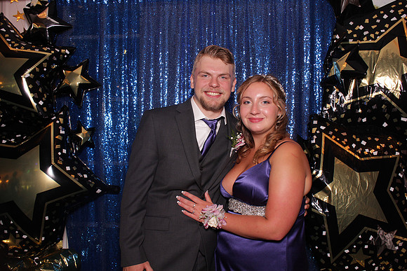 Greenville Prom 2022 Booth_0055