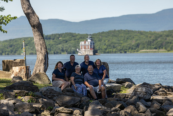 Family Portraits_0058
