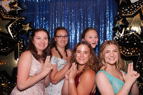 Greenville Prom 2022 Booth_0050