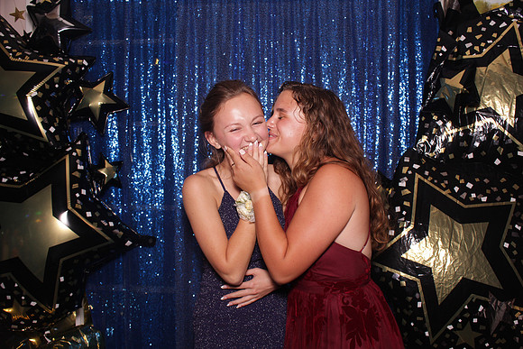 Greenville Prom 2022 Booth_0250