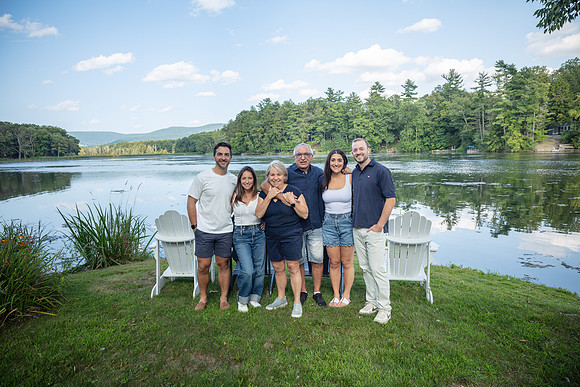 Family Portraits_0015