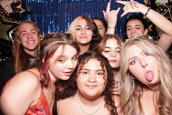 Greenville Prom 2022 Booth_0196