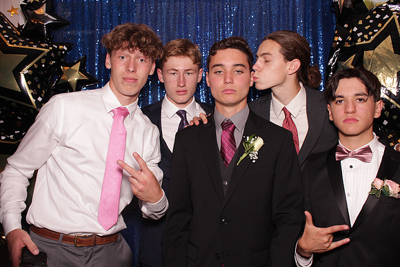 Greenville Prom 2022 Booth_0236