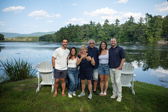 Family Portraits_0021
