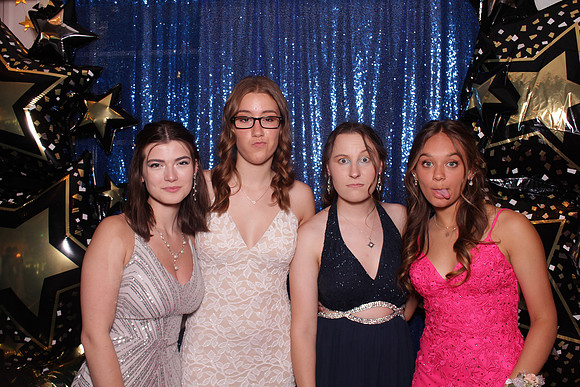 Greenville Prom 2022 Booth_0018
