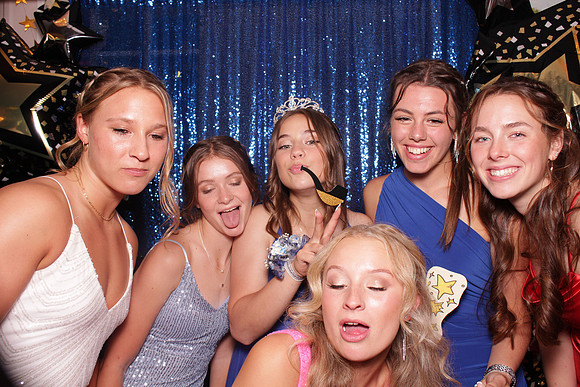 Greenville Prom 2022 Booth_0069