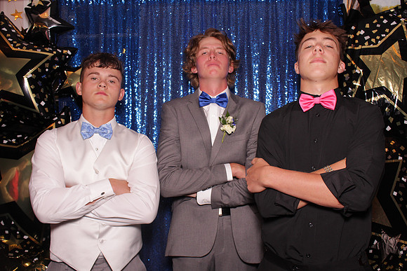Greenville Prom 2022 Booth_0163