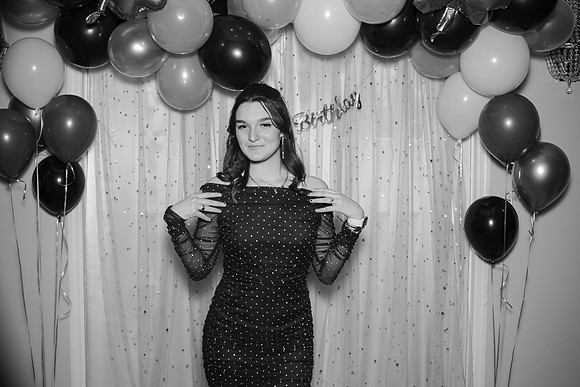 Adrianna Photo Booth_0003