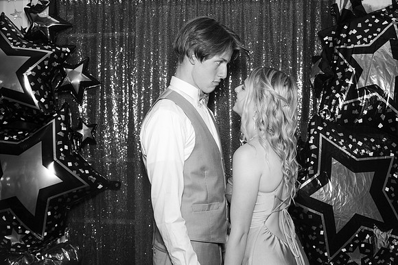 Greenville Prom 2022 Booth_0169