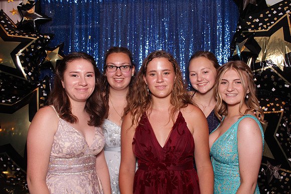 Greenville Prom 2022 Booth_0049