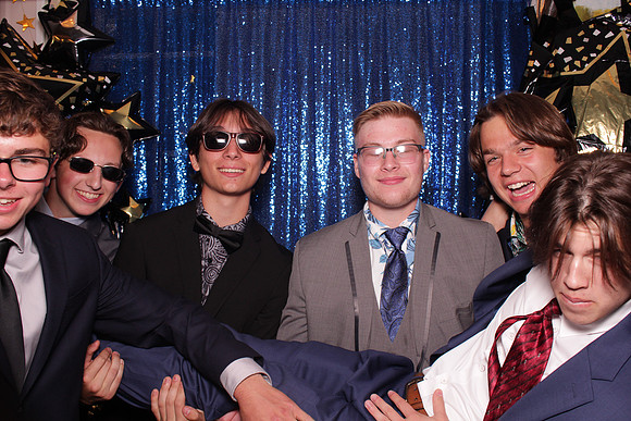 Greenville Prom 2022 Booth_0189