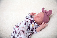 Twins Newborn Portraits_0004