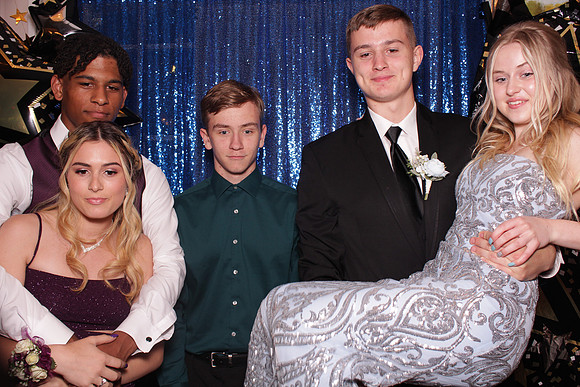 Greenville Prom 2022 Booth_0210