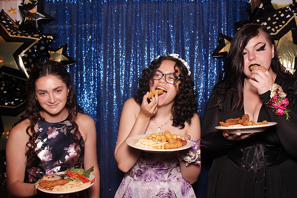 Greenville Prom 2022 Booth_0142
